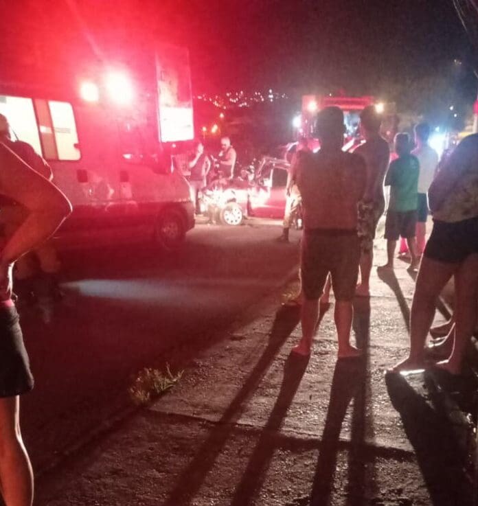 Acidente na Rua Piauí e em Divinópolis
