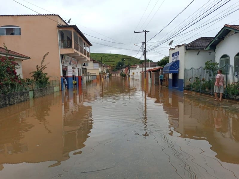 Chuva causa estragos em cidades do Sul de Minas; veja fotos