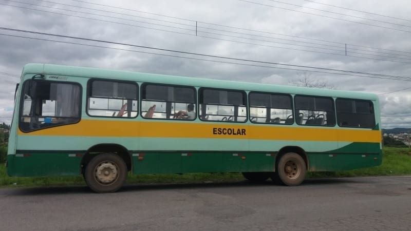 Vereadora afirma: A prefeitura está sendo omissa no transporte escolar de Divinópolis tem aluno perdendo aula