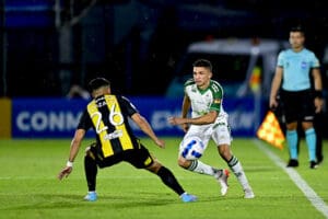 Em jogo hist&oacute;rico, Am&eacute;rica se classifica da Libertadores.