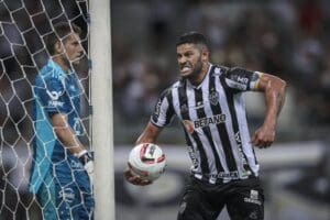 Hulk est&aacute; pr&oacute;ximo de renovar com o Atl&eacute;tico.