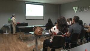 Projeto do Sicoob discute sistema de cooperativismo nas escolas
