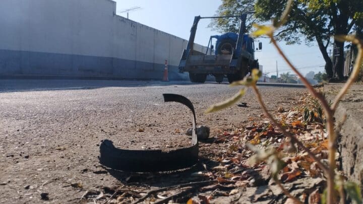 Urgente: Motociclista morre e ciclista fica ferido em acidente na MG 050 envolvendo carreta