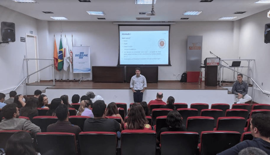 Programa Cidades Empreendedoras promove encontro de alinhamento com servidores na FIEMG