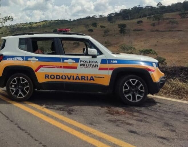 Oliveira: Homem com mandado de prisão em aberto pelos crimes de ameaça e lesão corporal é preso