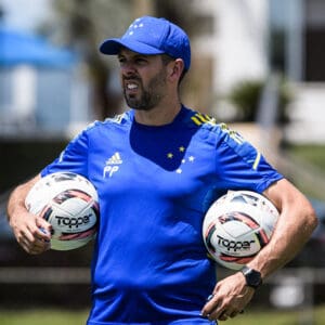 Pezzolano admite que: &rdquo; esse n&atilde;o &eacute; o Cruzeiro que queremos&rdquo;.