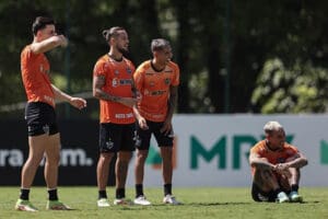 Atl&eacute;tico ter&aacute; importantes desfalques para tentar a lideran&ccedil;a do brasileir&atilde;o.
