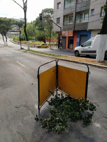 Interdição em ruas de Divinópolis pela Settrans