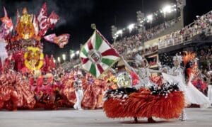 Desfile das Campe&atilde;s traz hoje seis escolas de volta ao Samb&oacute;dromo