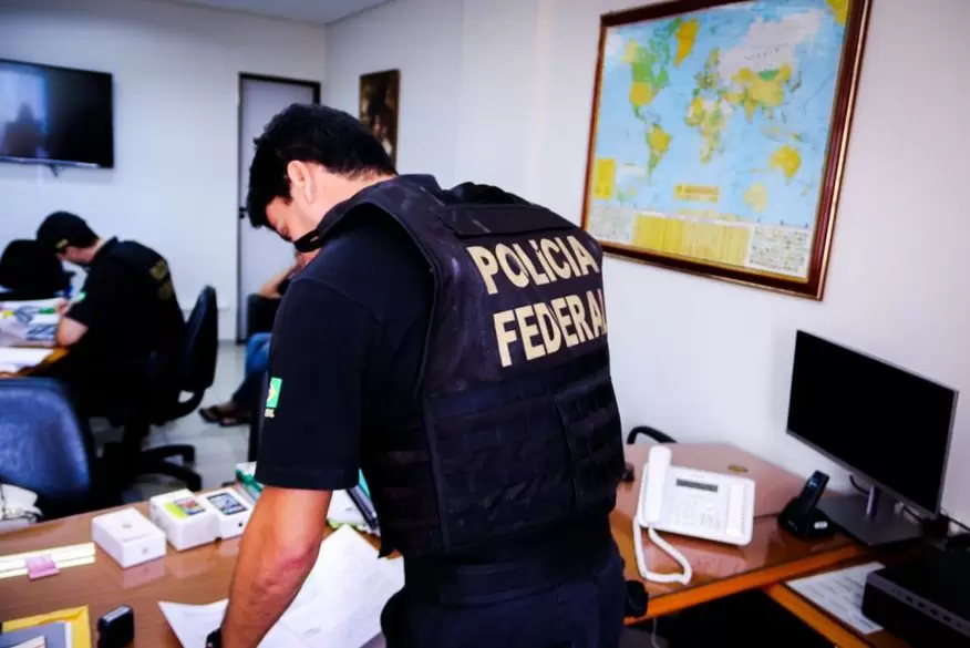 Denúncia: Empresário preso por desvio na Educação é sócio de fornecedoras de equipamentos para prefeitura de Divinópolis