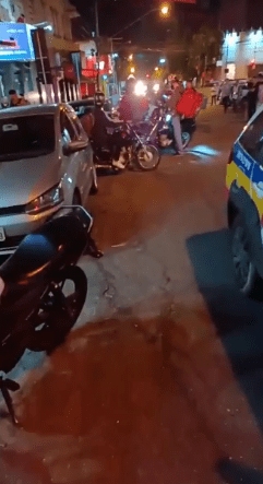 Novas informa&ccedil;&otilde;es sobre suspeitos de furto de motocicletas cercados por motoboys