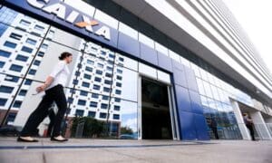 Bancos funcionar&atilde;o em dois per&iacute;odos nesta sexta-feira (9). INSS n&atilde;o abre.