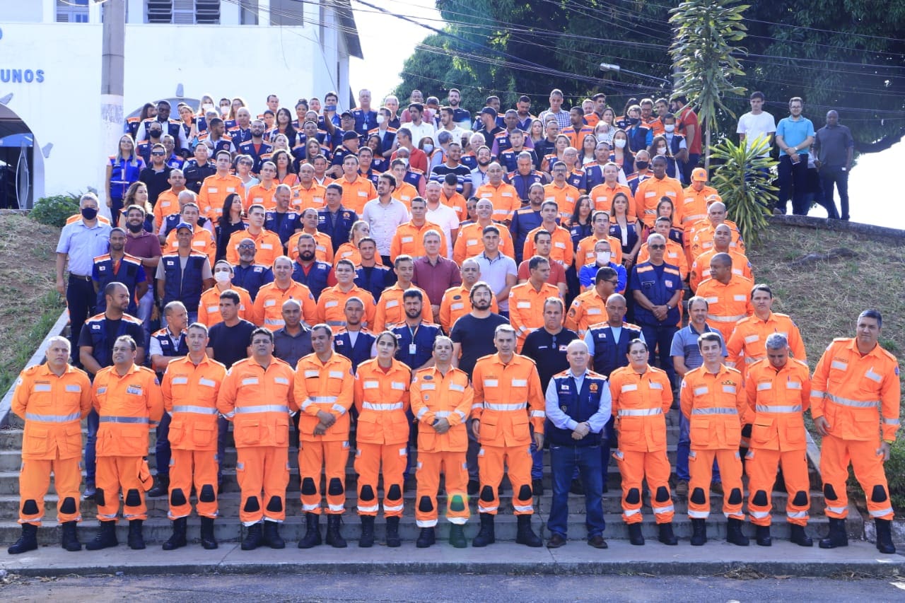 Bombeiros e Coordenadorias da Defesa Civil com Balanço de Período Chuvoso 2021/2022