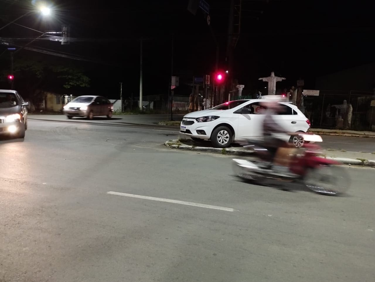 Em menos de uma semana acidente é registrado no mesmo local que motociclista morreu na Av KJ