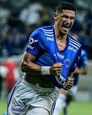 Blog do Leo Lasmar – Atual Cruzeiro faz torcedor acreditar no acesso.