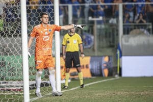 Cruzeiro e Sampaio ficam no empate na noite desta Ter&ccedil;a(30) com milagre de Rafael Cabral