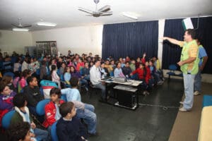 Cemig realiza v&aacute;rias a&ccedil;&otilde;es que abordam a preven&ccedil;&atilde;o de acidentes com a rede el&eacute;trica
