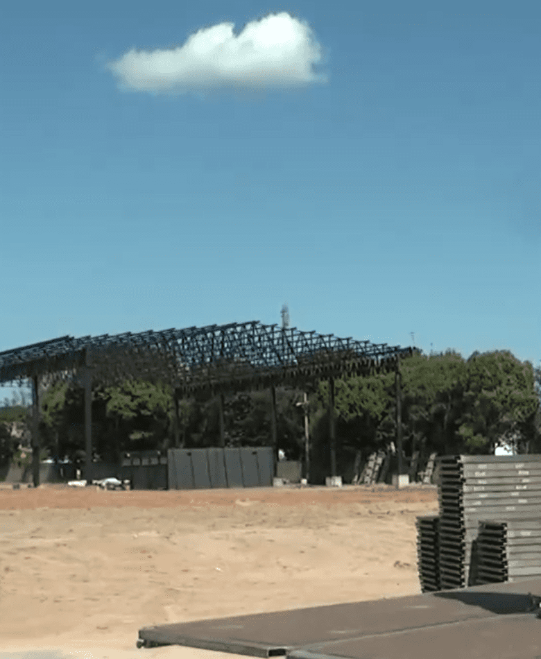 Exclusivo: Acompanhe como esta a montagem da estrutura para a Divinaexpo 50 anos