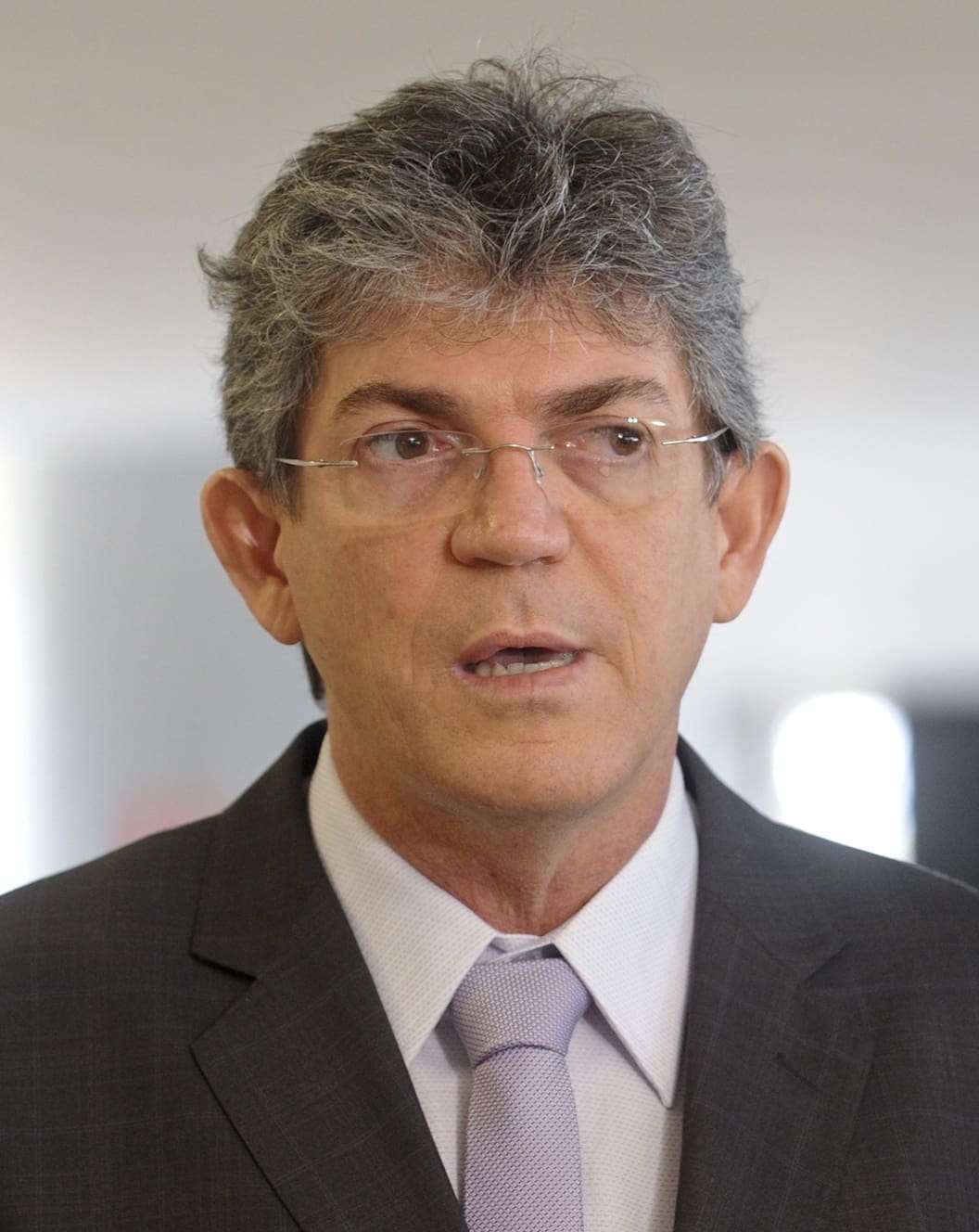 Denuncia da educa&ccedil;&atilde;o mostra empresas com CNPJ diferente no mesmo endere&ccedil;o, ex-governador foi preso em esquema na Para&iacute;ba