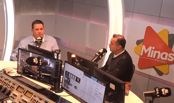 Com documentos, Eduardo Print denuncia compras superfaturadas na Prefeitura