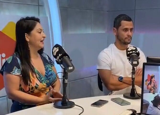 Após afastamento de Secretária de Educação, Prefeito avalia outro nome
