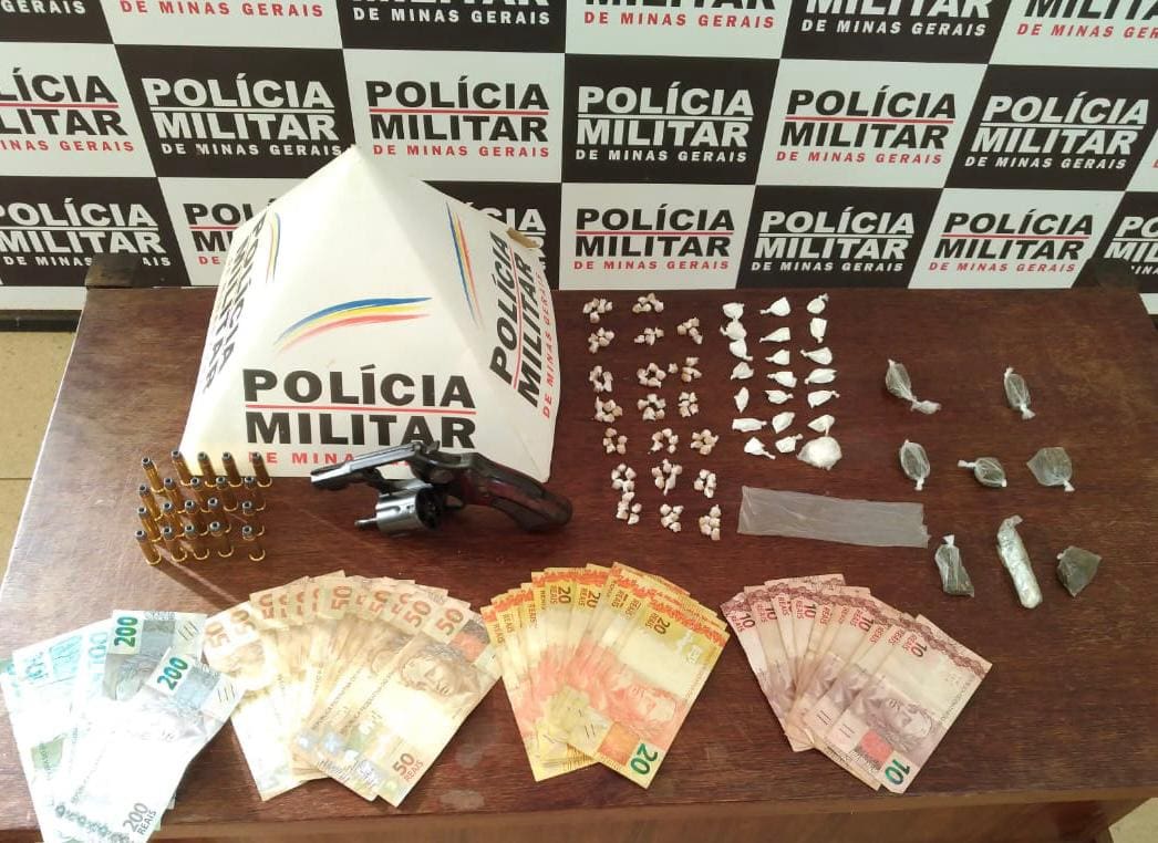 Morada Nova de Minas – Polícia Militar apreende vasta quantidade de drogas e suspeitos são presos