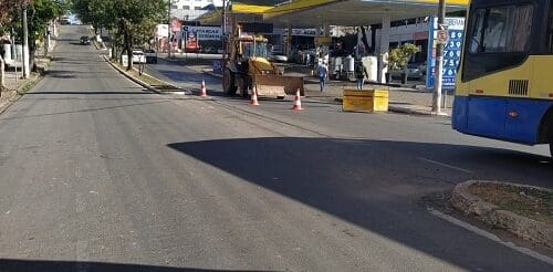 Settrans informa interdição na rua Goiás em Divinópolis