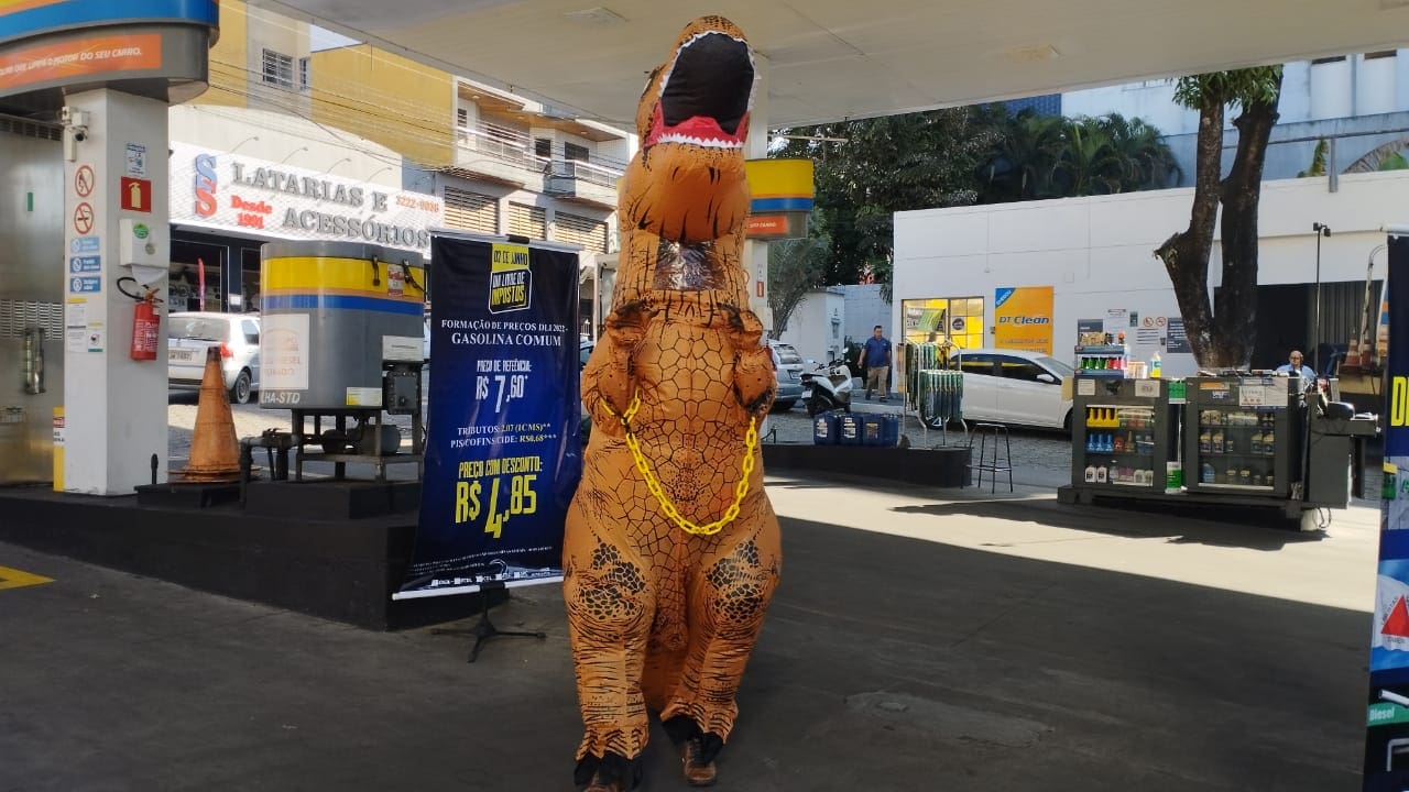 Veja como foi nos postos de combustíveis em Divinópolis a 16ª edição do “Dia Livre de Impostos”