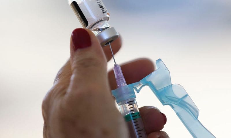 Mutirão de vacinação contra covid-19 e influenza será realizada em Divinópolis