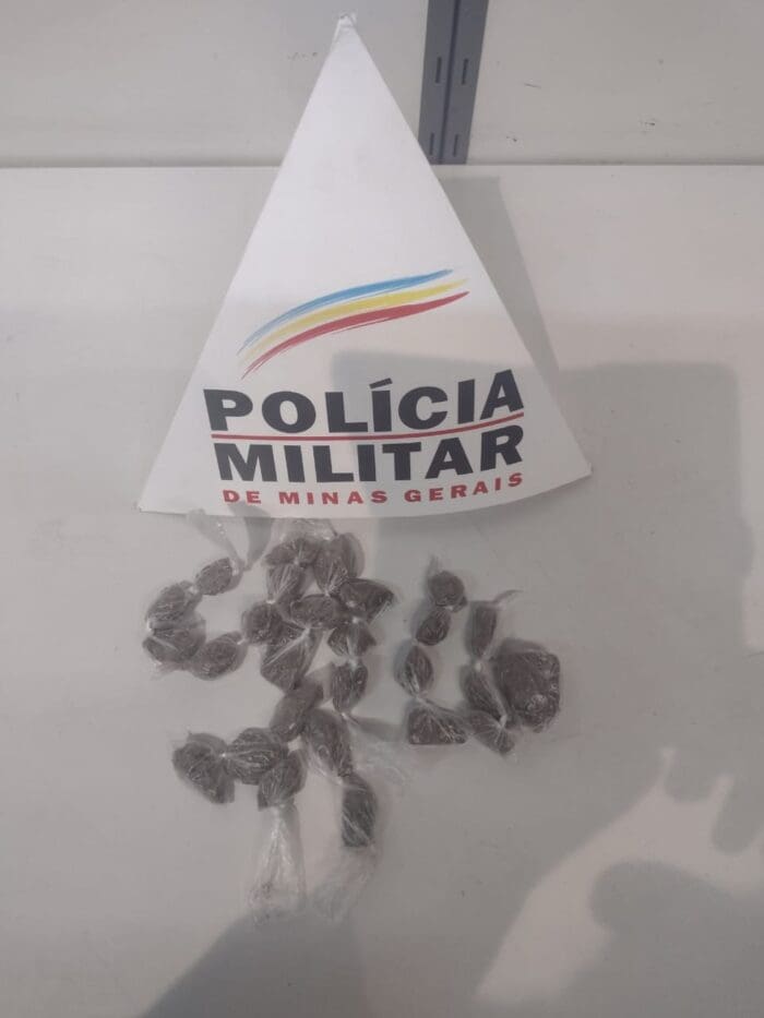 Polícia Militar apreende acusado por tráfico de drogas