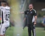 Atual campe&atilde;o sem t&eacute;cnico. El Turco Mohamed deixa o Atl&eacute;tico.