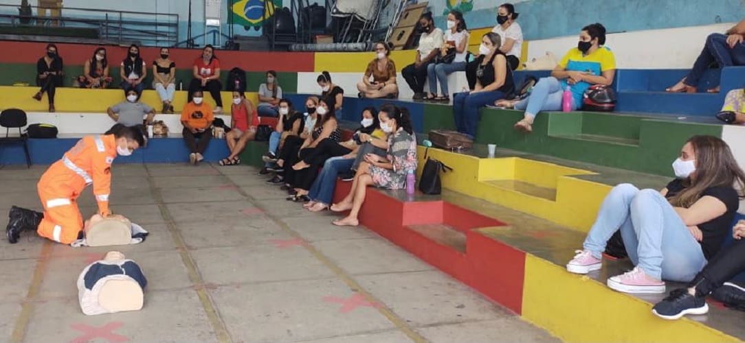 Divinópolis oferta formação em Primeiros Socorros para profissionais da educação