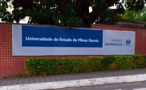 Professores farão ato de Greve na UEMG Divinópolis nesta quinta-feira