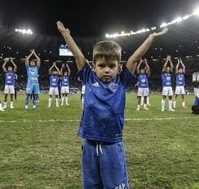 Cruzeiro vence, &eacute; 100% em casa e s&eacute;rie A &eacute; logo ali.