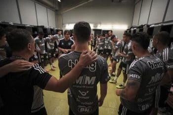 &ldquo;Vergonha na cara&rdquo;. &Eacute; a cobran&ccedil;a no vesti&aacute;rio do Atl&eacute;tico.