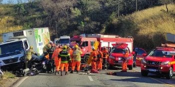 Três pessoas morrem e quatro ficam feridas após grave acidente na BR-381