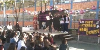 Caf&eacute; liter&aacute;rio: alunos da Escola Engenheiro Pedro Magalh&atilde;es conversam com escritora carioca