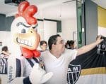 Dia do Galo. Primeira parada: Divin&oacute;polis.