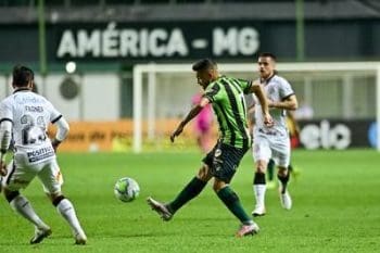 Am&eacute;rica quer quebrar tabu neste domingo.