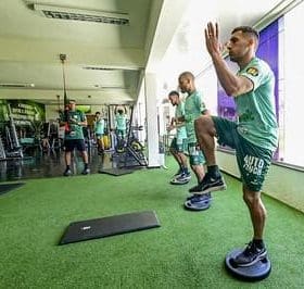 Am&eacute;rica aproveita folga para zerar o DM