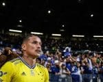 Cruzeiro volta a s&eacute;rie A nos bra&ccedil;os do seu povo azul.