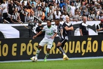 Am&eacute;rica ter&aacute; desfalques contra o Corinthians