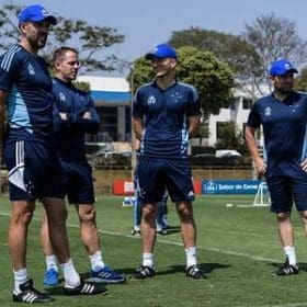 Cruzeiro pode ter importante desfalque contra o Vasco