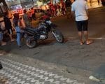 VEJA VÍDEO: Motociclista fica ferido em acidente na Rua Goiás em Divinópolis
