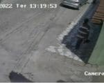 Câmeras de segurança registram furto no bairro LP Pereira; veja o vídeo