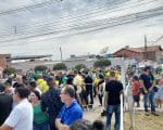 VEJA V&Iacute;DEOS E FOTOS: Bolsonaro &eacute; recebido por apoiadores nesta sexta-feira em Divin&oacute;polis