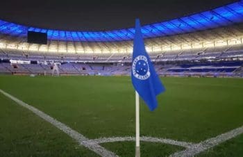 Oliveira Lima dá a dica: Que tal o Cruzeiro jogar…