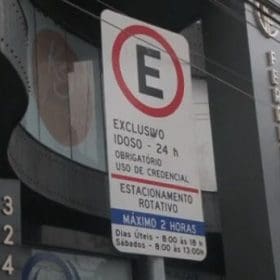 Campanha educativa busca otimizar estacionamento rotativo no comércio de Divinópolis