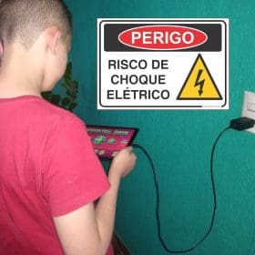 Cemig ressalta cuidados com brinquedos e eletroeletrônicos para os Dias das Crianças