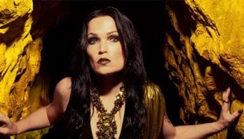 Tarja Turunen ex-vocalista da banda Nightwish é entrevistada nesta sexta…